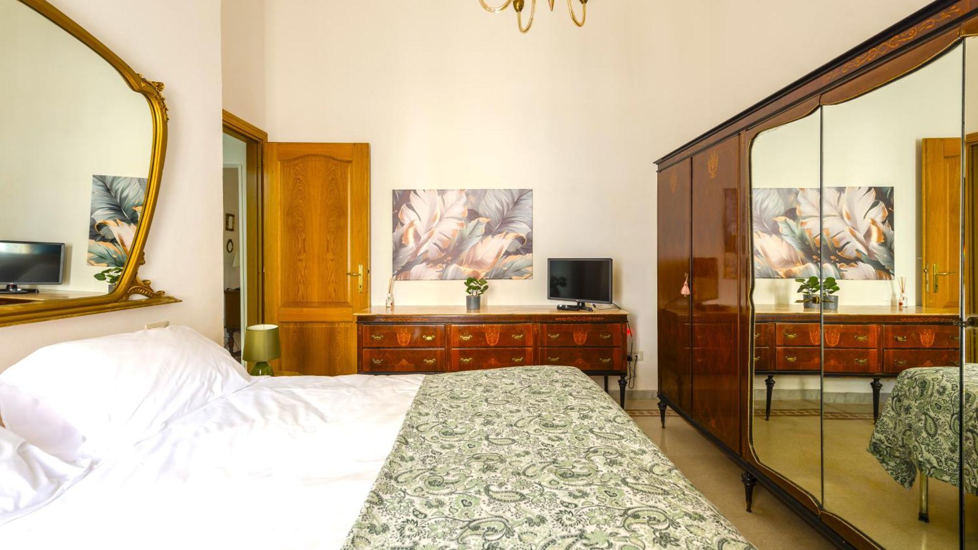 Hostly-La Casa Di Marta-Two Steps From The Tower Lägenhet Pisa Exteriör bild