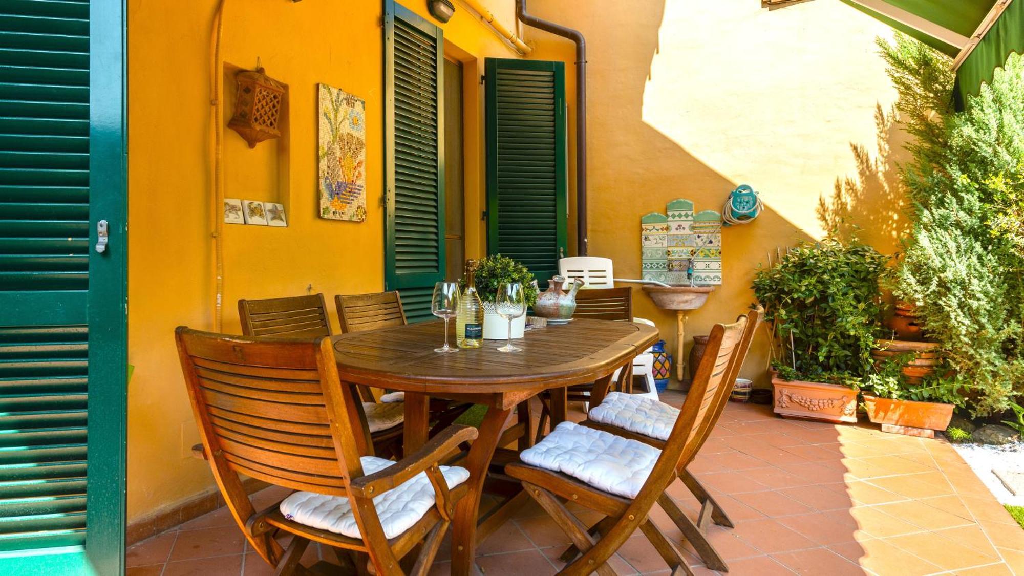 Hostly-La Casa Di Marta-Two Steps From The Tower Lägenhet Pisa Exteriör bild